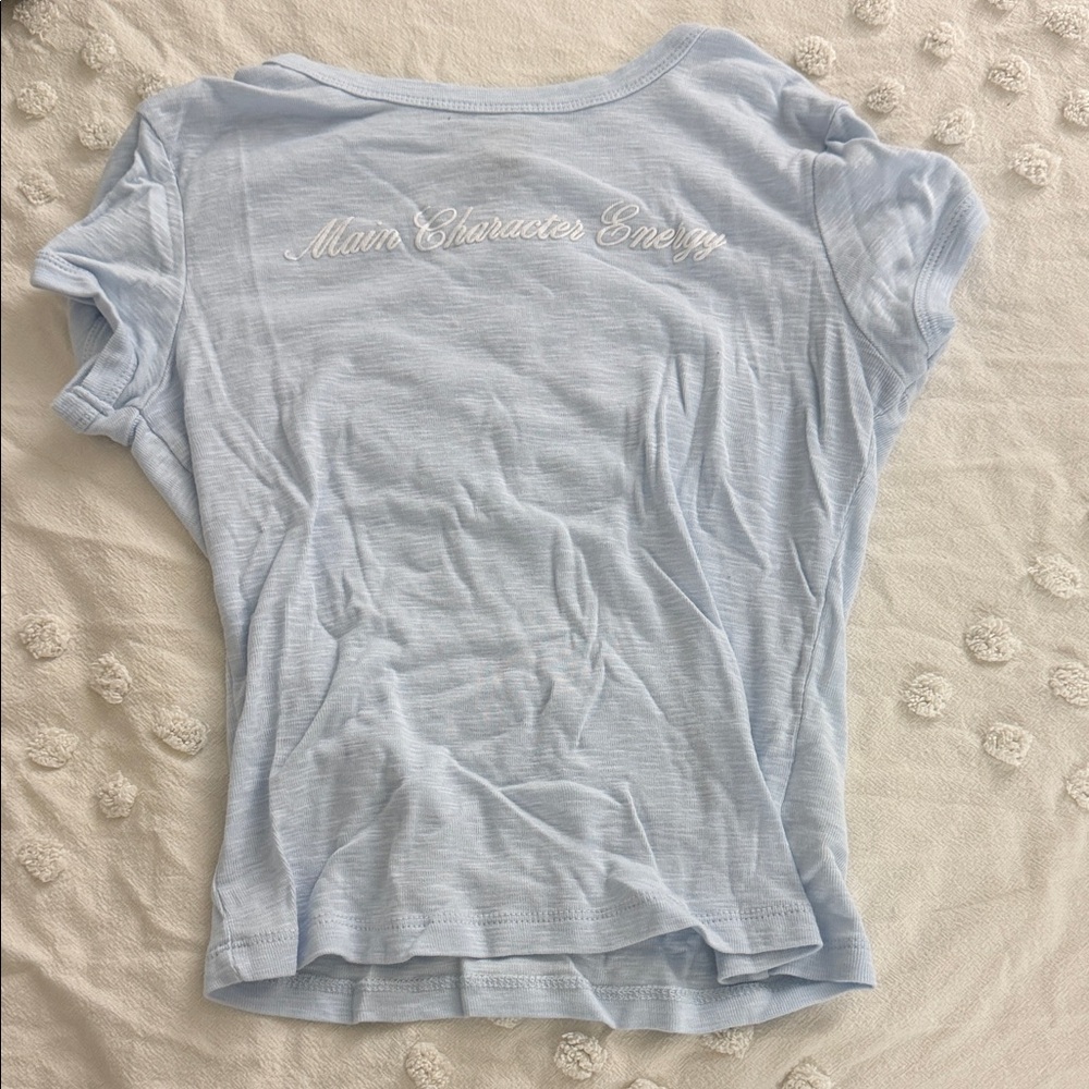 Main Character Energy Light Blue Women's Short Sleeve Tee